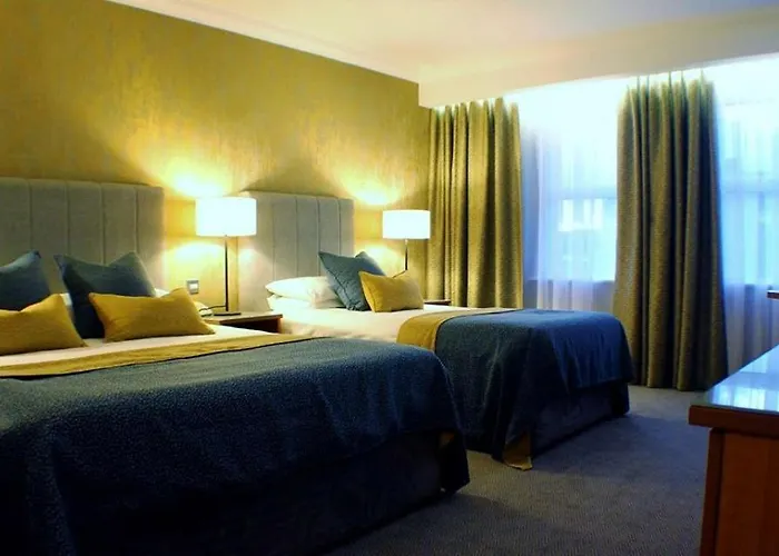Downings Bay Hotel